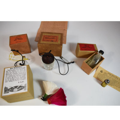 Vintage Magic Assortment in boxes 1940’s - Image 3
