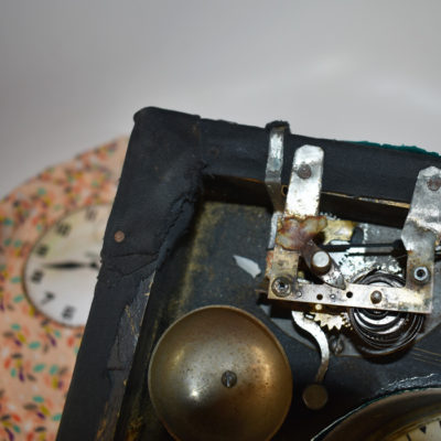 Vanishing Alarm Clock with wind up ringer. 1940’s - Image 2