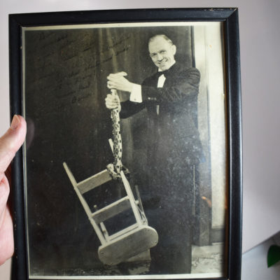 10 Vintage Framed photos (8 Signed) 1940’s - Image 3