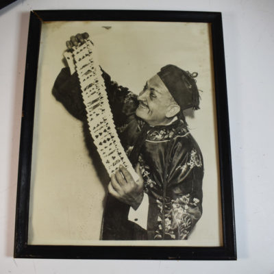 10 Vintage Framed photos (8 Signed) 1940’s - Image 11