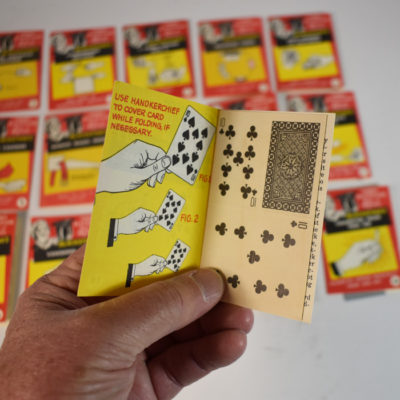 Blackstone Sr. Bubble Gum Tricks from 1962 complete with the tricks inside! Scarce! - Image 3
