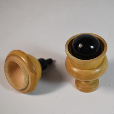 Color Changing Ball Vase circa 1920: Germany - Image 2