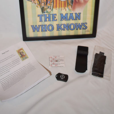 Deluxe Magic Poster by Tim Hill: electronic card or message revelation masterpiece with extra card appearance! - Image 3