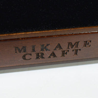 Hopping table by Mikame with custom wand - Image 3