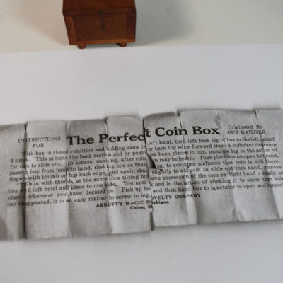 The Perfect Coin Box Abbott’s Magic: RARE circa 1930’s with original instructions - Image 5