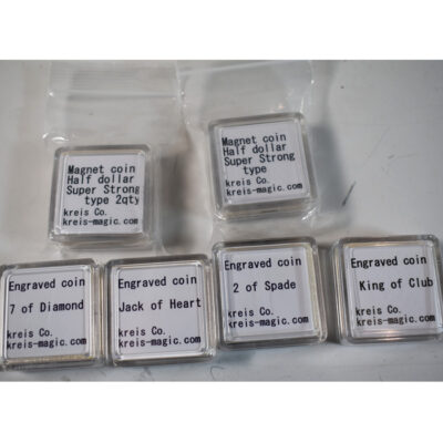 Kreis Magic: 4   engraved card coins and 2 super strong magnetic halves: new - Image 2