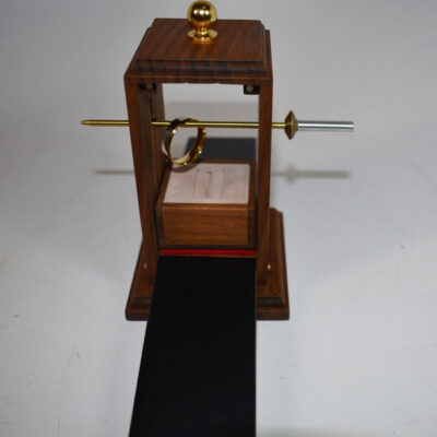 Ultimate Sword Through Ring by Magic Wagon - Image 4