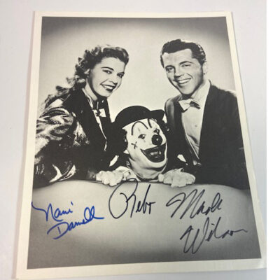Signed Mark, Nani and Rebo 8x10 with Cinillusion oversized advertisement postcard - Image 2