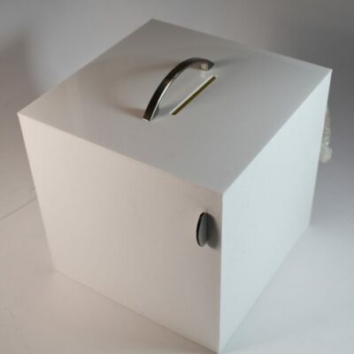 The Original Eric Samuels White Box: Mentalism Switching/Forcing Box