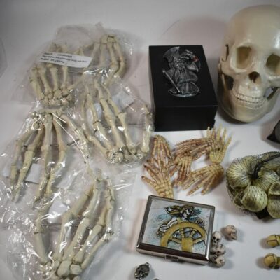 Assortment of Bizarre Magic Props - Image 3
