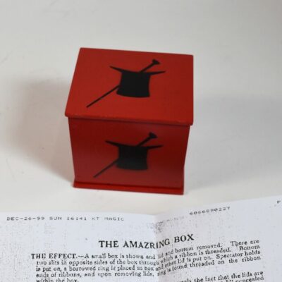 Massey Original Amazring Box in excellent condition. - Image 3