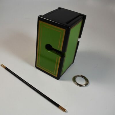 Large Size Ring In Box in green by Mel Babcock: As new removed from the original shipping box - Image 3