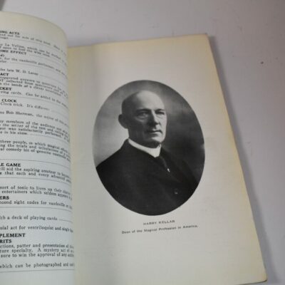 4 vintage pulp books: Early 1900's-1949 (includes Magic of Rezvani) - Image 7