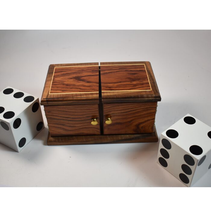 Robert Gunther Dice Box by Mel Babcock: Not your regular Die Box: Special order signed by Mel: both dice appear and vanish!