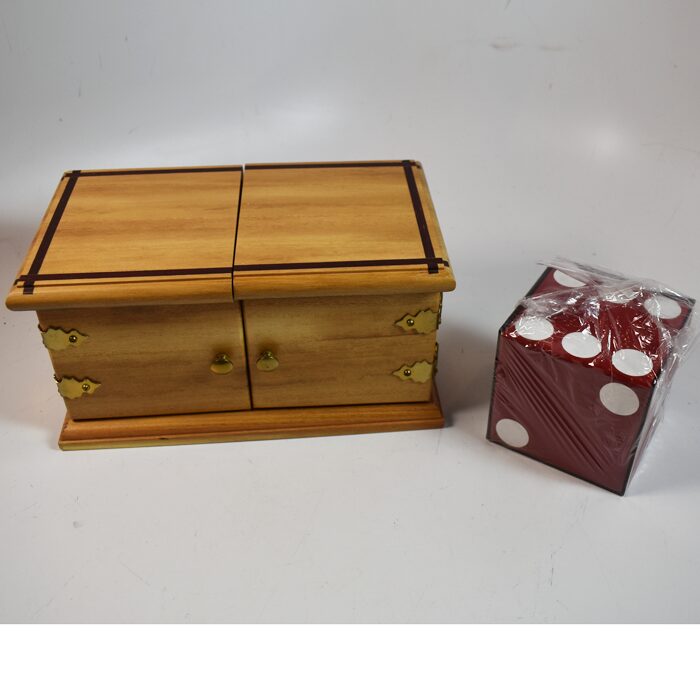 Babcock Large Sucker Die Box made of Golden Locust Wood: beautiful patina! - Image 3