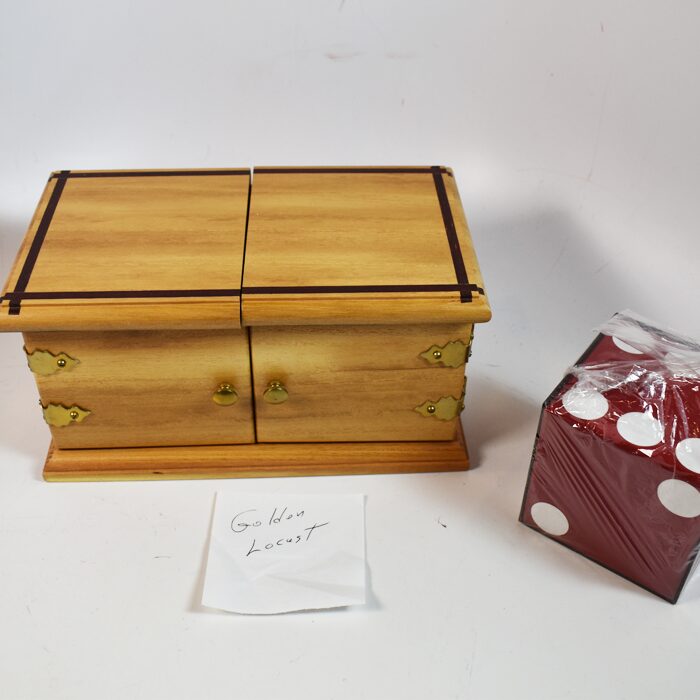 Babcock Large Sucker Die Box made of Golden Locust Wood: beautiful patina! - Image 4